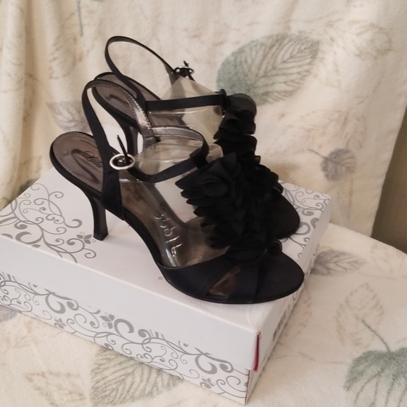 Lulu Townsend Black Strappy Heel - Picture 2 of 3